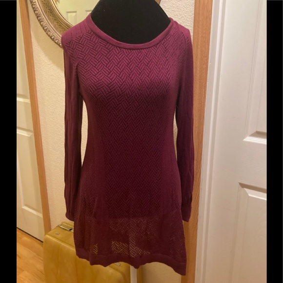 Sweater size L - Picture 1 of 5
